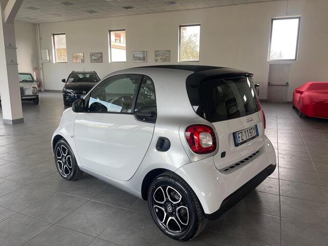 SMART FOR TWO FULL ELECTRIC - 2019 - 3/10