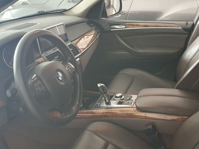 BMW X5 3.0D XDrive 235Cv Futura - 5/9