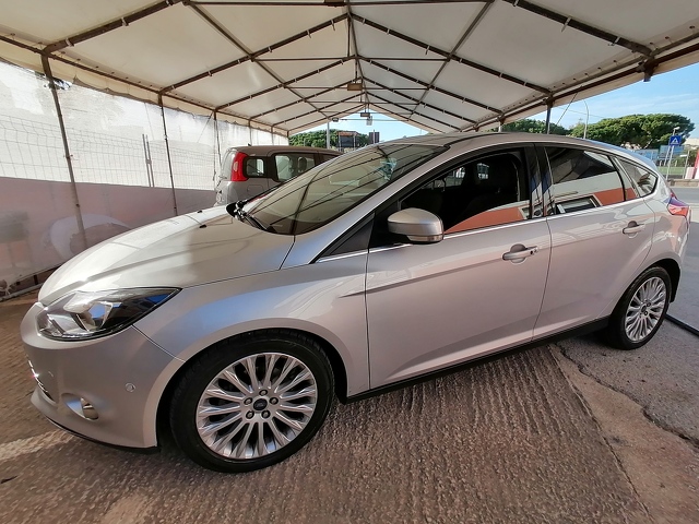 Ford focus 1.0 ecoboost - 1