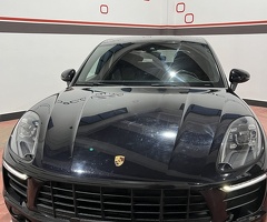 Porsche Macan S